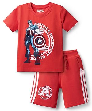 Babyhug Marvel Single Jersey Knit Half Sleeves T-Shirt & Shorts Set With Avengers Graphics - Red