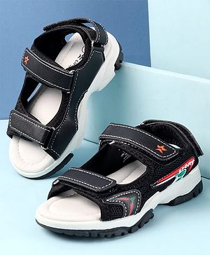 Cute Walk by Babyhug Velcro Closure Sandals with 3D Applique - Black