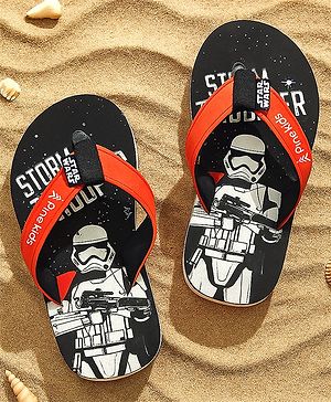 Pine Kids Lucas Slip On Flip Flops with Star Wars Print - Black