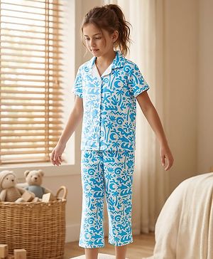Pine Kids Single Jersey Knit Half Sleeves Beach Theme Printed Front Open Co-Ords Capri Night Suit - White & Light Blue