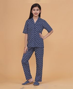 Piccolo Cotton Woven Half Sleeves Floral Printed Coordinating Night Suit Set - Blue
