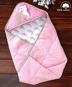 Babyhug Premium Cotton Hooded Wrapper Seahorse Theme - Pink| Travel Friendly| Washable and Easy to Maintain| Breathable cotton Material| Adjustable Size| Ideal for New Born| Gifting Option| Warm and Cozy| Soft and Comfortable| Skin Friendly