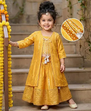 Babyhug Woven Three Fourth Sleeves
                              Lehenga & Choli With Cape Set Lace
                              & Sequin Detailing - Yellow