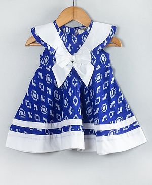 Hugsntugs Woven Cotton Sleeveless Ikkat Printed Bow Applique Lace Embellished Dress - Royal Blue