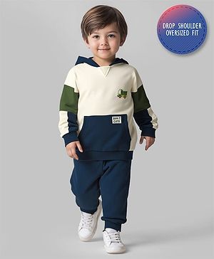 Bonfino 100% Cotton Fleece Knit Full Sleeves Color Block Hooded Sweatshirt & Joggers Set - Off White Navy Blue & Green