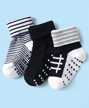 Cute Walk by Babyhug Knit Antibacterial Ankle Length Anti Skid Socks With Stripes Pack Of 3 - Black & White