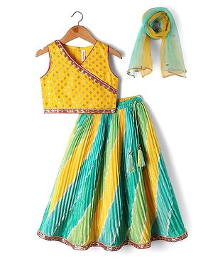 Babyhug Woven Sleeveless Leheriya Design Foil Printed Lehenga & Choli Set With Dupatta - Yellow
