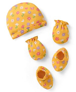 Babyhug 100% Cotton Knit Cap Mittens & Booties With Floral Print Yellow - Circumference 28 cm