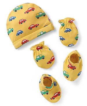 Babyhug 100% Cotton Knit Cap Mittens & Booties Set with Car Print Yellow - Diameter 10 cm