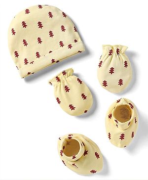 Babyhug 100% Cotton Knit Cap Mittens & Booties With Tree Print Beige - Circumference 30 cm