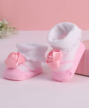 Cute Walk by Babyhug Fabric Socks With Floral Applique - White & Pink