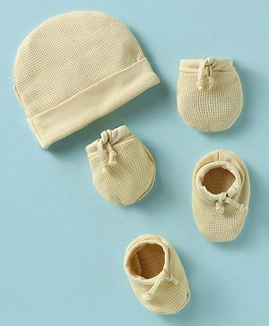 Simply Waffle Knit Solid Colour Cap Mittens & Booties Yellow - Diameter 11 cm