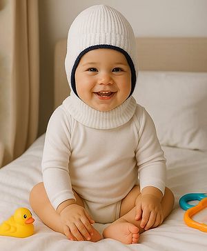 Babyhug Woollen Knit Solid Dyed Monkey Cap White & Black - Diameter 14 cm