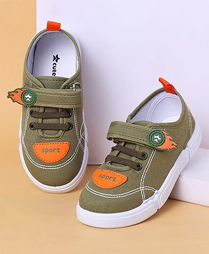 Cute Walk by Babyhug Casual Shoes With Velcro Closure - Green