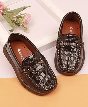 Cute Walk by Babyhug Formal & Party Wear Loafer Shoes - Brown
