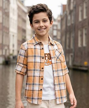 Pine Kids Cotton Woven Full Sleeves Checks Shirt With T-Shirt - Multicolour