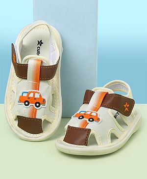 Cute Walk by Babyhug Sandals With Velcro Closure & Vehicle Print - Dark Brown