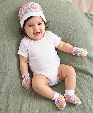 Babyhug 100% Cotton Interlock Knit Cap Mittens Booties With Floral Print White - Diameter 9 cm