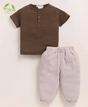 Cot & Candy Muslin Knit Half
                              Sleeves Textured Tee & Pant Set -
                              Cocoa Whisper & Oatmeal