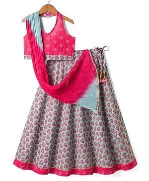 Exclusive from Jaipur Cotton Woven
                              Halter Neck Sleeveless Choli Lehenga &
                              Dupatta Set With Floral Print - Pink