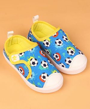 Cute Walk by Babyhug Velcro Closure Casual Shoes with Ball Print - Blue