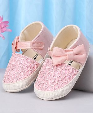 Cute Walk by Babyhug Slip On Booties With Bow Applique - Pink