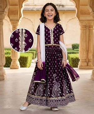 Pine Kids Viscose Woven Half Sleeves Choli Lehenga Set with Dupatta & Motif Glitter Print - Purple