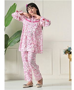Bella Moda Cotton Woven Three Fourth Bell Sleeves Floral Printed Top & Coordinating Pant Set - Pink