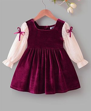 Mark & Mia Full Sleeves Winter Frock With Bow Applique - Maroon