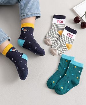 Cute Walk by Babyhug Knit Ankle Length Anti Bacterial Socks With Text Design Pack Of 3 - Navy Blue & White