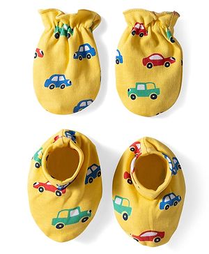 Babyhug 100% Cotton Knit Mittens & Booties with Vehicle Print - Yellow