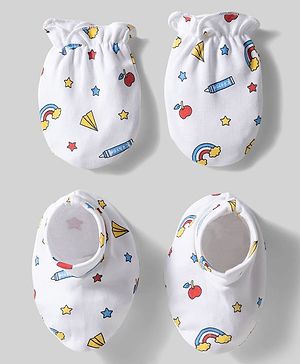 Babyhug 100% Cotton Knit Mittens & Booties with Rainbow Print - White