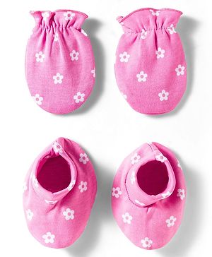 Babyhug 100% Cotton Mittens & Booties Set With Floral Print - Pink