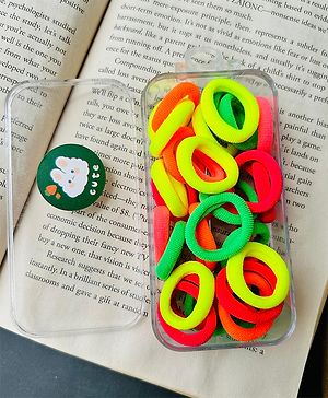 Radhya accessories Set Of 30...