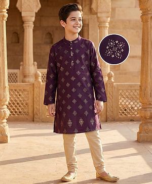 Pine Kids Woven Full Sleeves Kurta Pajama Set With Floral Foil Print - Wine