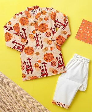 Desi Soota Cotton Woven Full Sleeves Giraffes Printed Kurta Pyjama Set - Cream