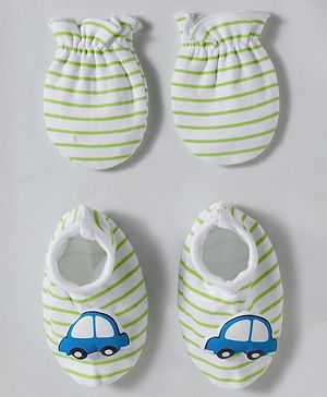 Babyhug 100% Cotton Interlock Knit Mittens & Booties Set With Vehicle Print - Light Green