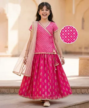 Pine Kids Cotton Woven Choli Lehenga
                              & Dupatta Set With Floral Foil Print -
                              Pink