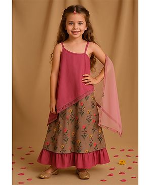 Tales & Stories Woven Sleeveless Floral Printed & Tassels Embellished Indo Western Lehenga Choli With Dupatta Set - Wine