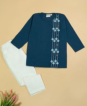 Desi Soota Cotton Woven Full Sleeve Leaves Embroidered Kurta Pyjama Set - Blue