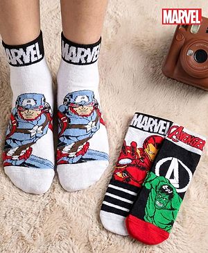 Pine Kids Marvel Knit Ankle Length Anti-Bacterial Socks with Avengers Graphic Pack of 3 - White & Black