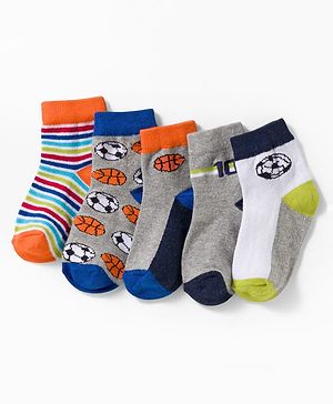 Cute Walk by Babyhug Knit Ankle Length Anti Bacterial Socks with Stripes & Football Design Pack of 5- Grey & White
