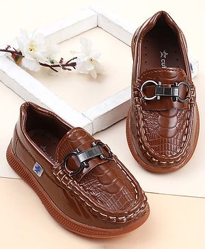 Cute Walk by Babyhug Slip On Loafer with Applique - Tan