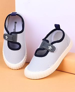 Cute Walk by Babyhug Velcro Closure Solid Casual Shoes - Grey