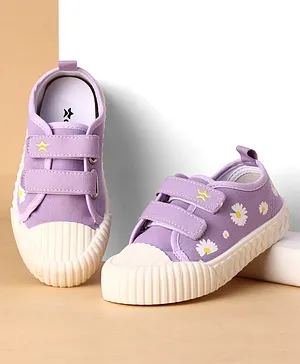 Cute Walk by Babyhug Canvas Floral Printed
                      Casual Shoes - Purple