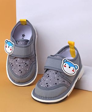 Cute Walk by Babyhug Casual Shoes with Velcro Closure And Animal Applique - Grey