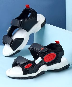 Cute Walk by Babyhug Sandals with Velcro Closure - Black