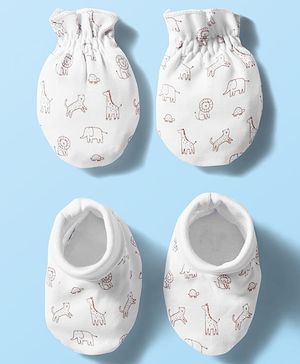 Babyhug 100% Cotton Knit  Mittens & Booties Set with Animal Print - White