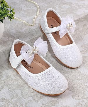 Cute Walk by Babyhug Ballerina with Pearl & Bow Applique Velcro Closure - White