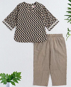 The Magic Wand Cotton Woven Three
                              Fourth Sleeves Chevron Printed Lace
                              Detailed Top & Pant Set - Black